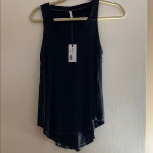 NWT Z Supply Charcoal Tank Small